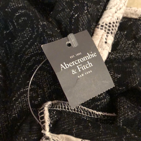 Sleeveless A line dress - Picture 4 of 8